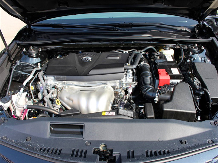 2013款凯美瑞2.0e精英款,凯美瑞2.0e和2.0g发动机一样吗