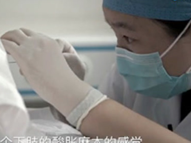 气球葬礼母亲,气球墓园