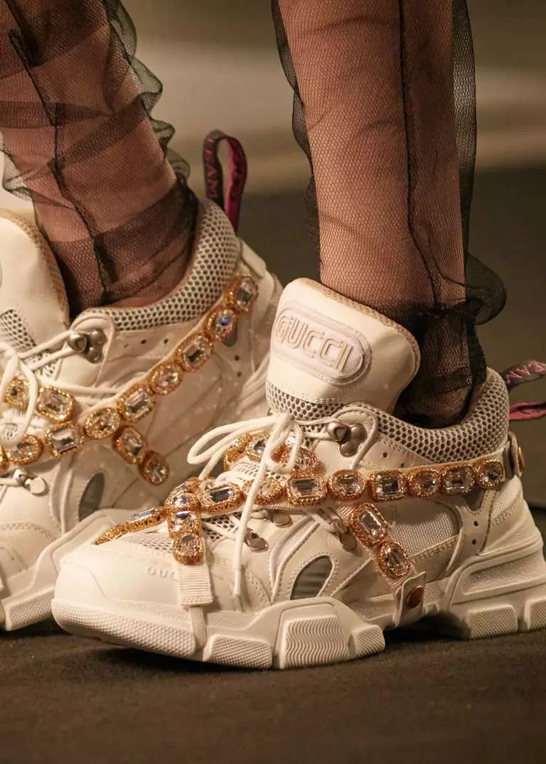 95后你们可认输吧｜这些藏在GUCCI里的彩蛋你们看不懂……