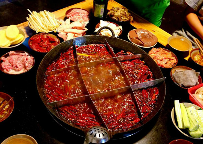 加盟重庆崽儿火锅预算多少,加盟重庆刘一手火锅要多少钱呢