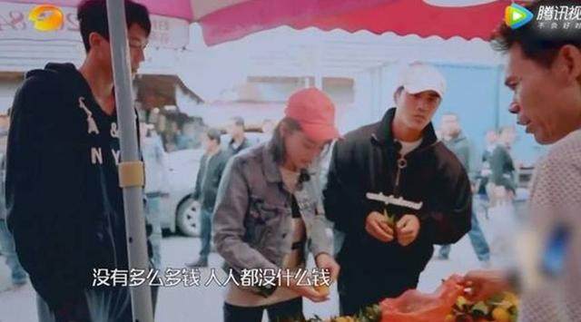 田亮郭晶晶一起逛街,郭晶晶与田亮霍启刚