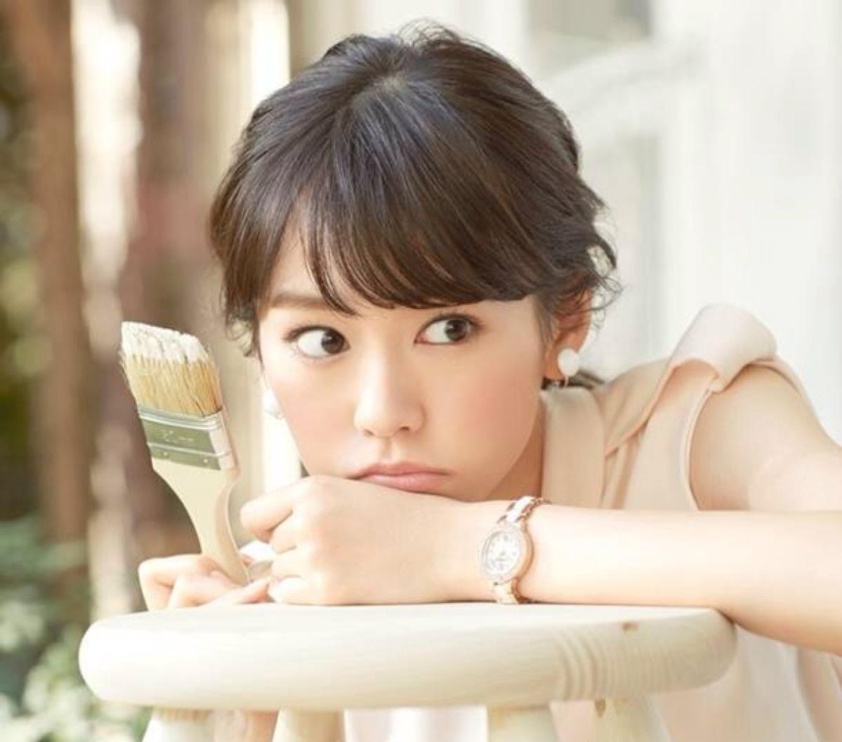 彩妆夏季限定腮红色号搭配图片,小长假美妆出行