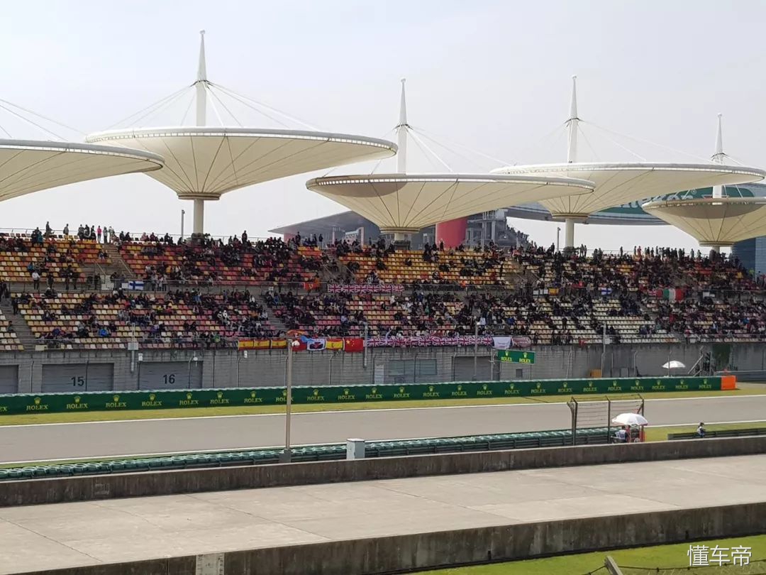 速度与激情第一次飙车视频,速度与激情美国f1大奖赛