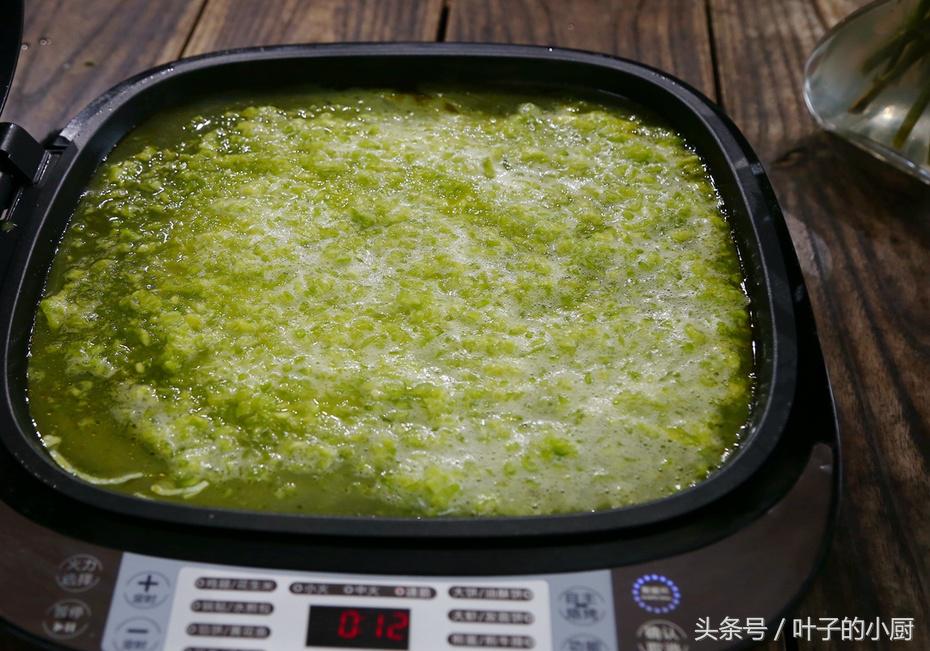 凉拌苦瓜为什么要加糖,苦瓜怎么做不苦汤