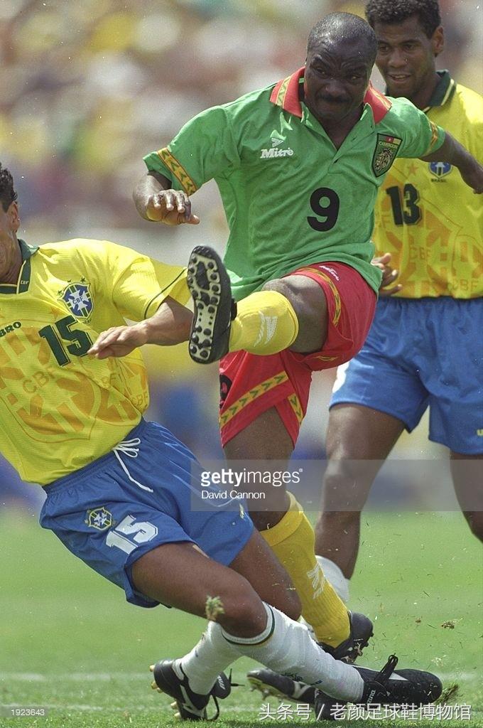 1970年世界杯足球鞋,2006世界杯猎鹰足球鞋