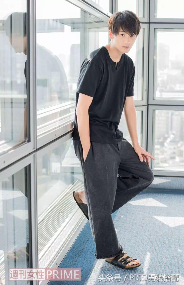 男生穿搭春休闲潮流风,告别油腻干练清爽男穿搭