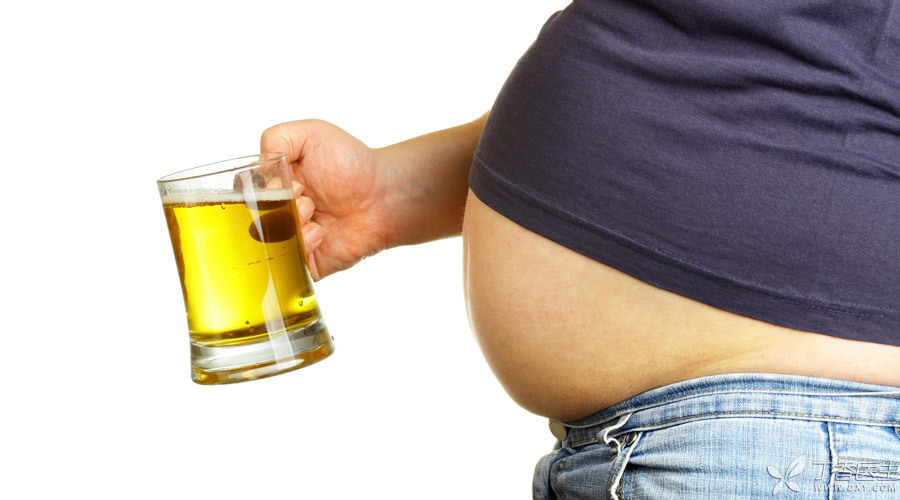 喝啤酒的副作用,喝啤酒的十大危害