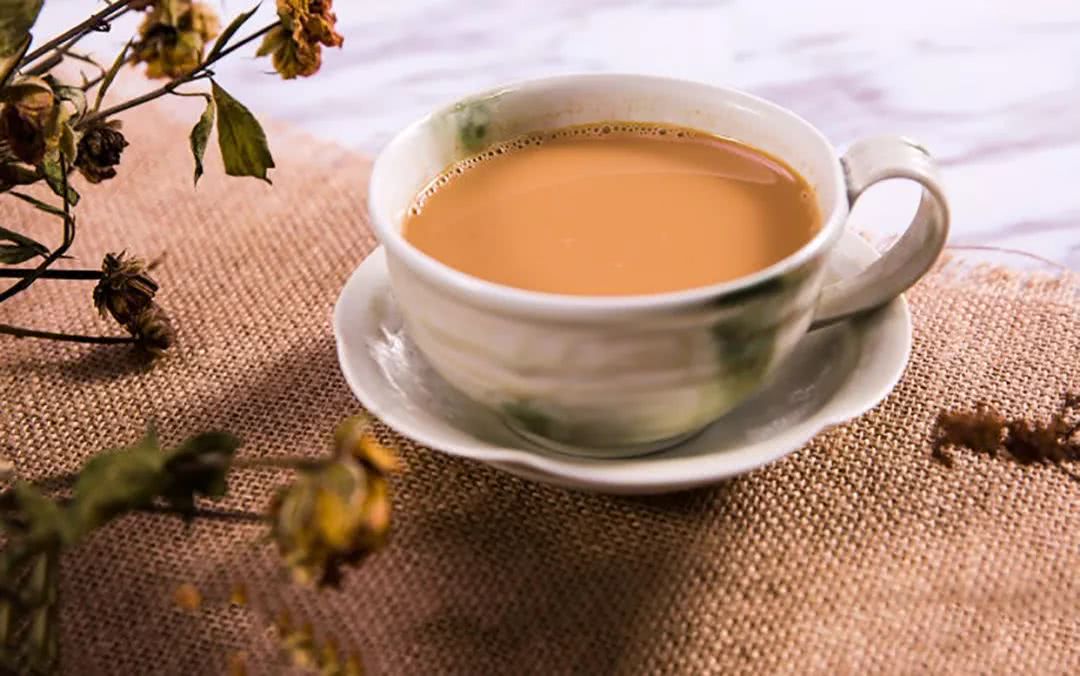 夏天最实用又持久的大牌口红,适合夏天的大牌口红推荐