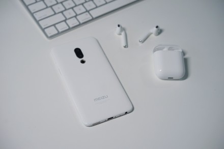 魅族15和魅族15plus,魅族手机外放效果好吗