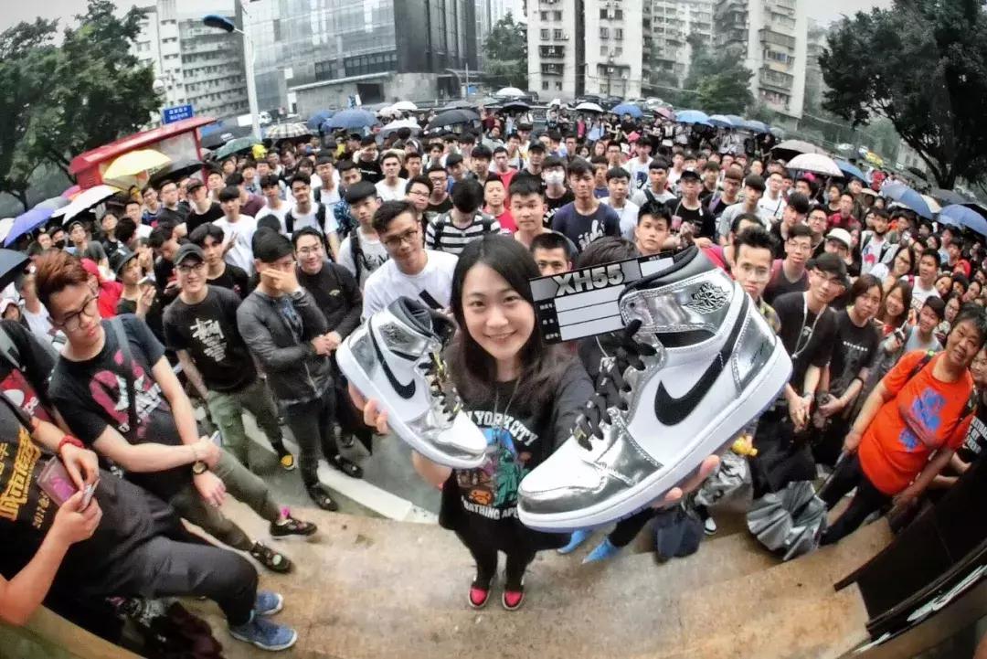 巴黎世家价值观,巴黎世家态度