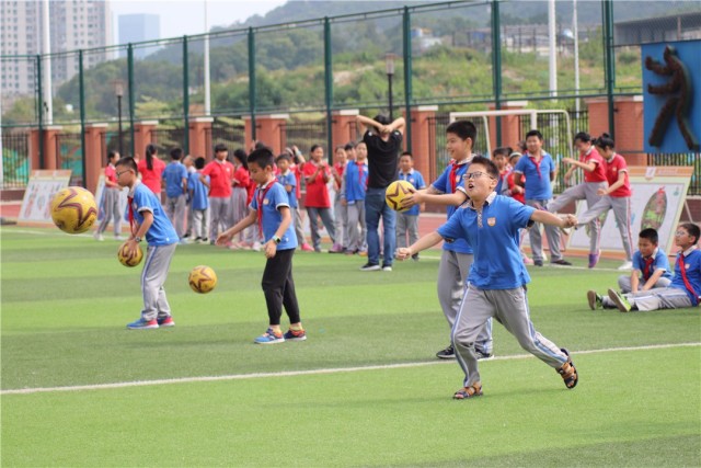 路的呼唤：感受一带一路，厦门市金安小学体育艺术节隆重开幕