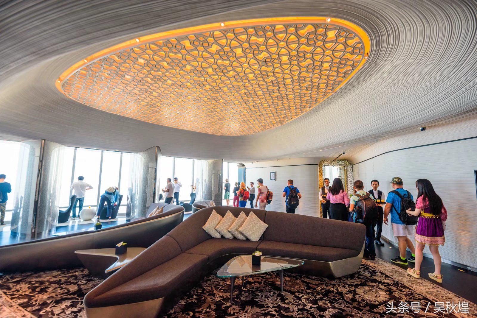 828米迪拜哈利法塔,迪拜哈利法塔828米夜景