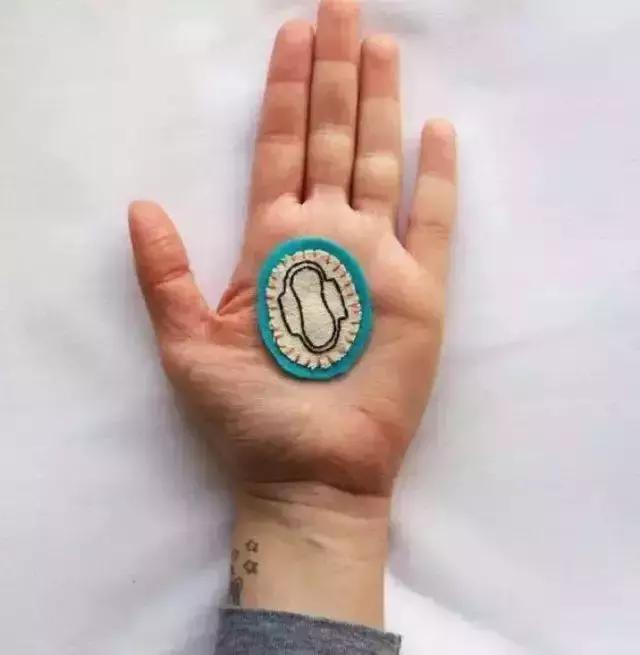 女生的姨妈巾各种用法,使用姨妈巾的4个坏习惯