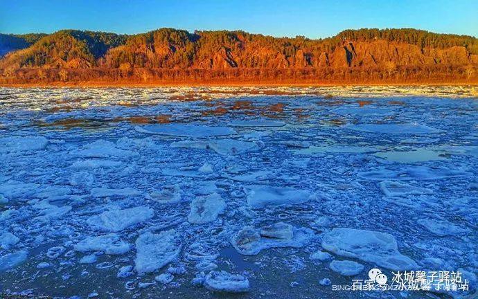 漠河北极村开江,去漠河看极光去甘孜看贡嘎雪山