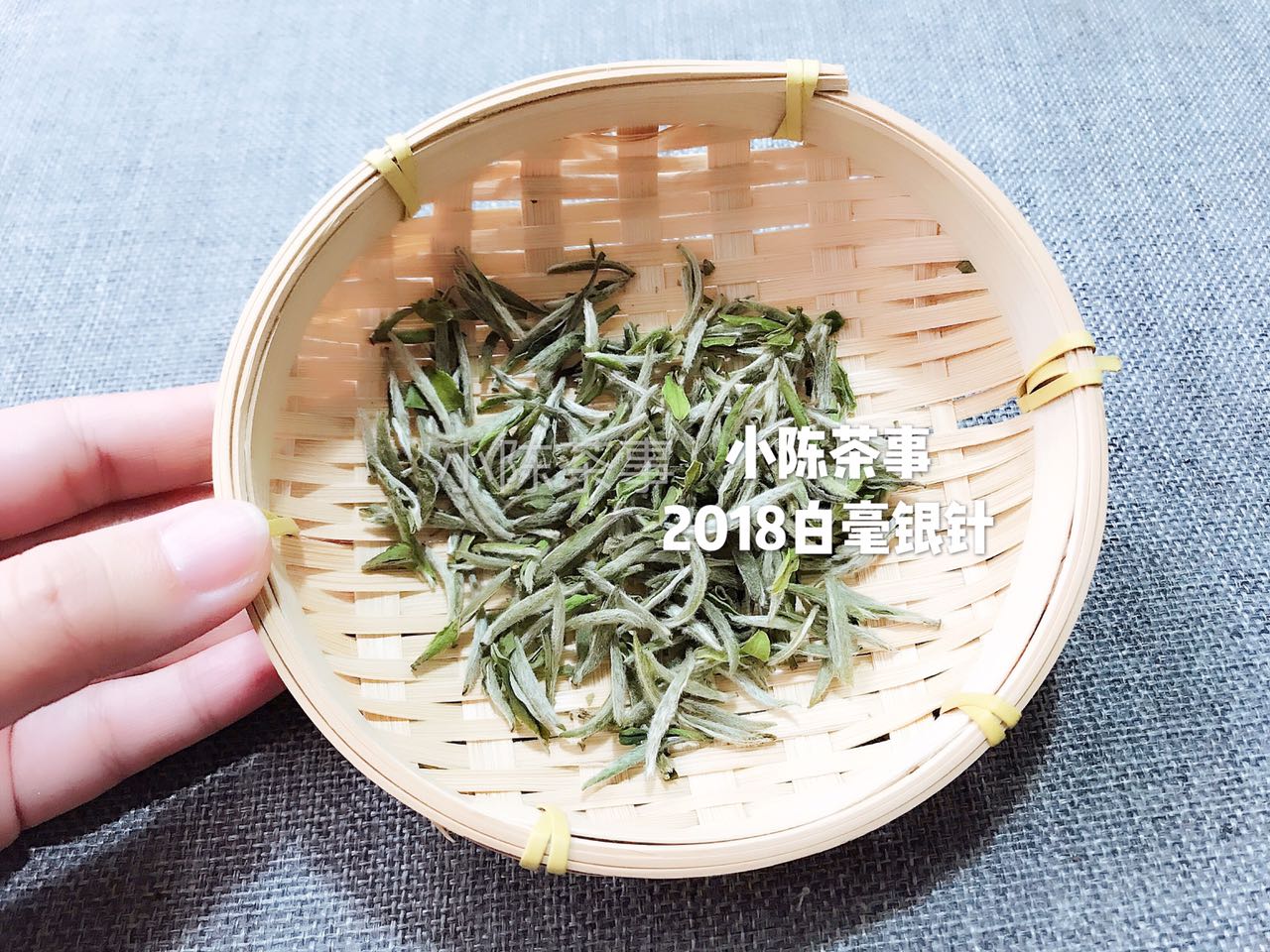 普洱茶白茶散茶好还是饼茶好,老白茶寿眉散茶好还是饼茶好喝