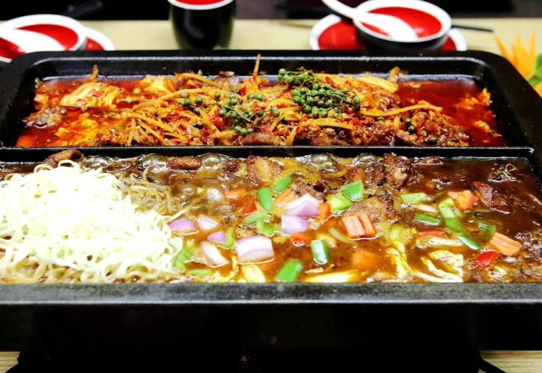 川菜爱好者的天堂斗鸡饭场伙，开业仅4个月成丽江新晋打卡圣地！