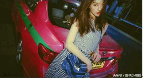 为什么穿包臀裙胯很奇怪,为什么穿包臀裙显肚子