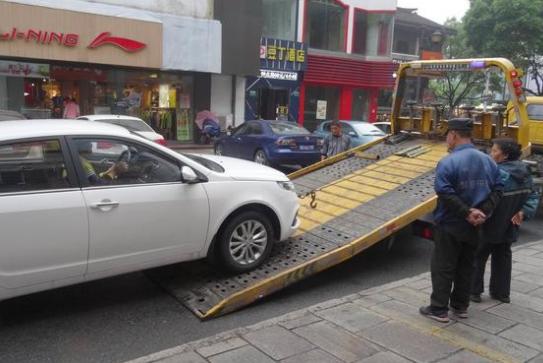 6个洗车误区一定要避免,正确的洗车方法用什么洗车不伤车