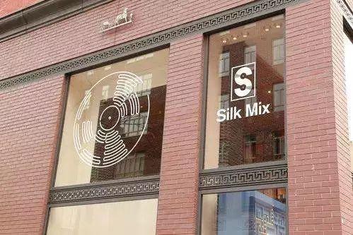 毕加索×YSL爱马仕做跨界歌王是奢侈品接地气还是地气变奢侈了？