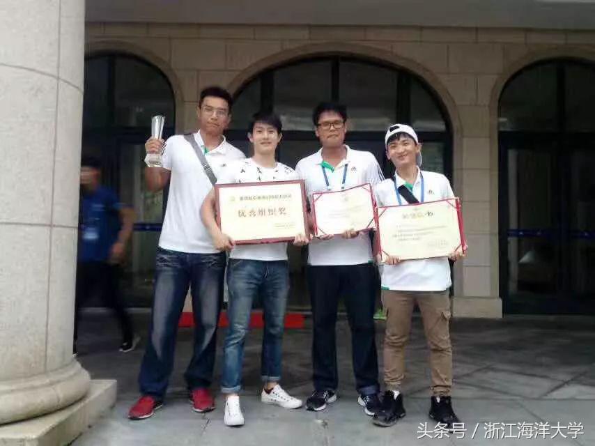 瀛︽福閫嗚娴欏ぇ鐢风敓鍙戣〃25绡噑ci,鎷夸簡鍏ㄥ浗澶у鐢熻嫳璇珵璧涗竴绛夊