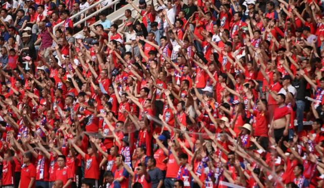 为足球狂欢！因热爱无悔！让大西安的金牌球市告诉你什么叫忠诚！