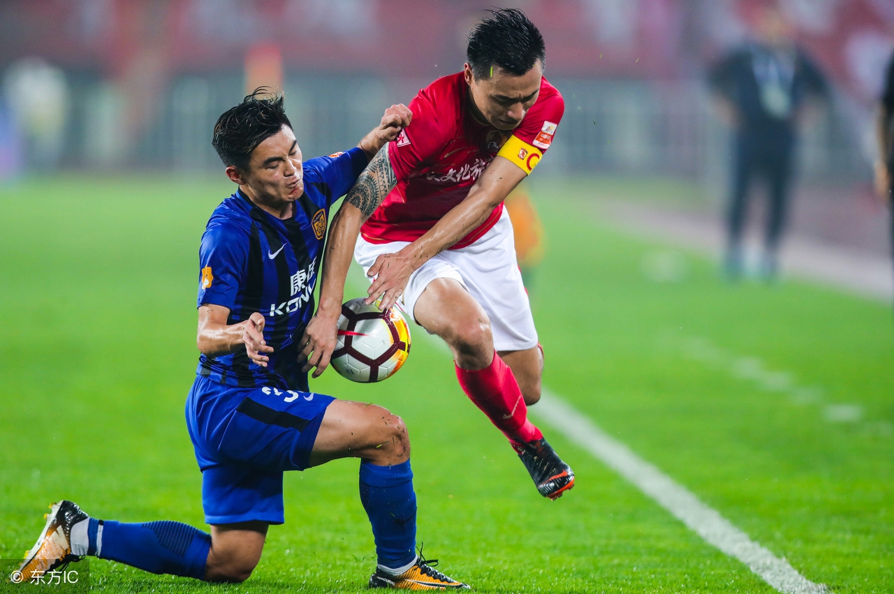 c罗梅西十大经典过人集锦,梅西c罗十大经典视频