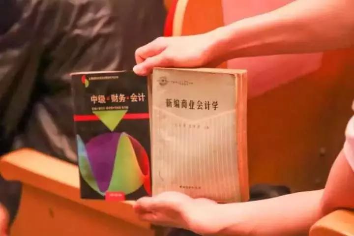 我与你的第X年，今天这所高校107岁了！