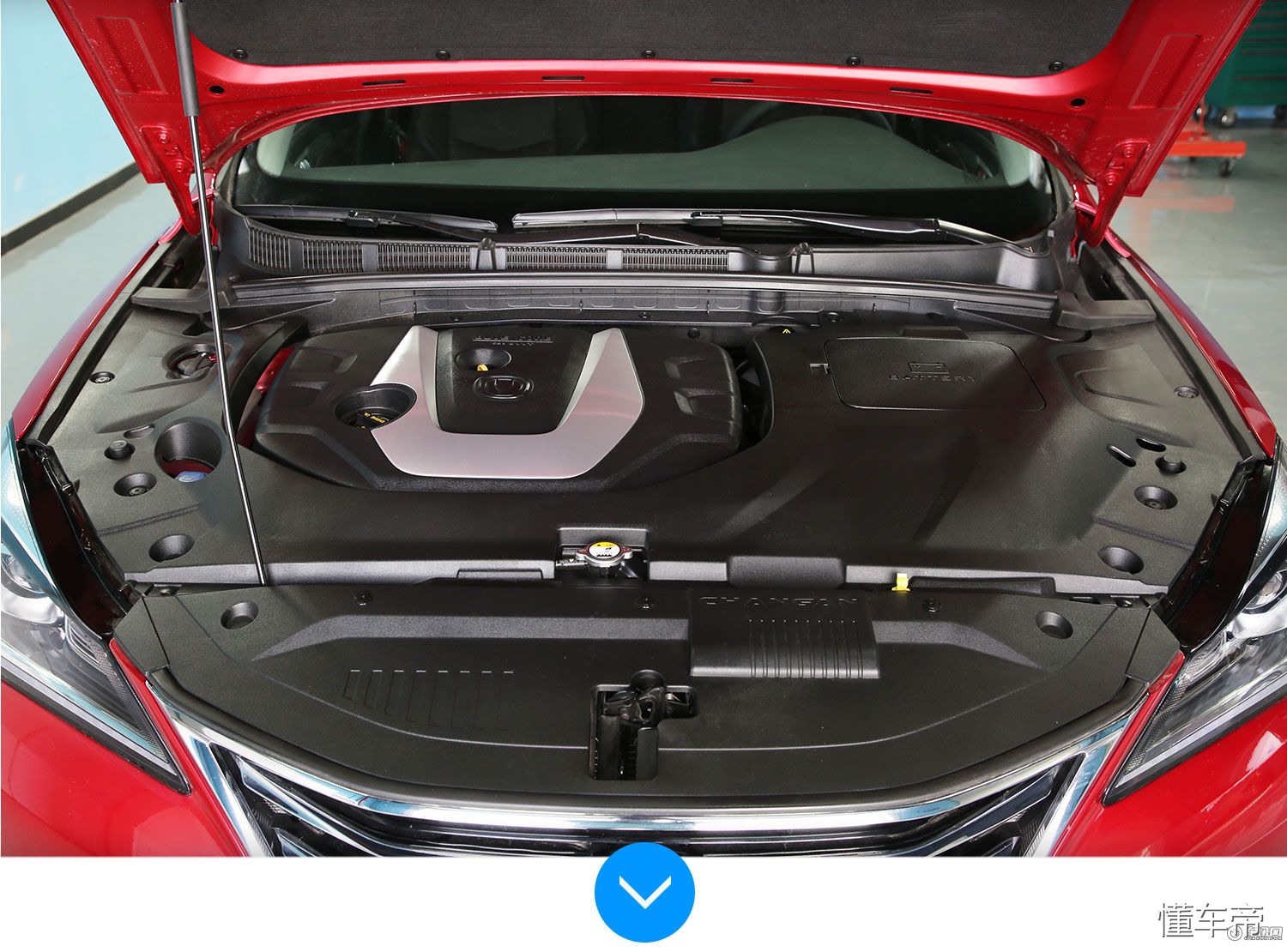 长安逸动plus1.4t蓝鲸版碰撞拆解,长安逸动plus2023前后防撞梁拆解