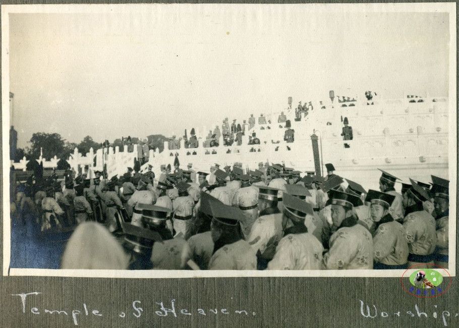 老照片1913年袁世凯天坛祭天,袁世凯祭天大典照片