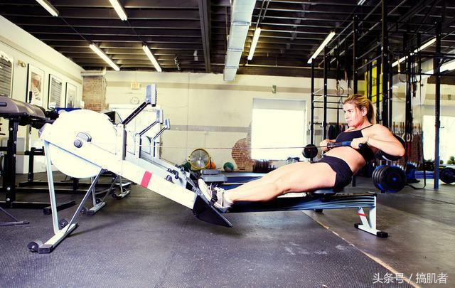 划船机跑步机哪个减脂,划船机动感单车跑步机哪个减脂