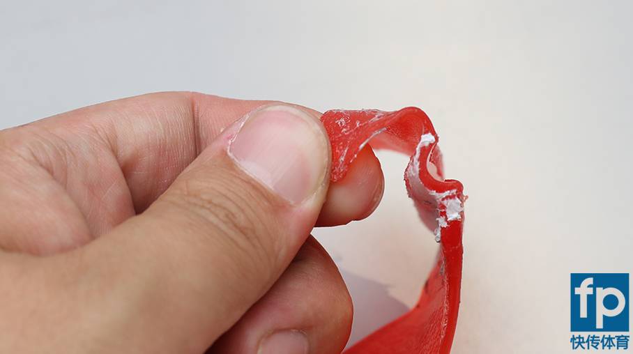 绑带固定件不会影响气垫！保罗11拆解报告