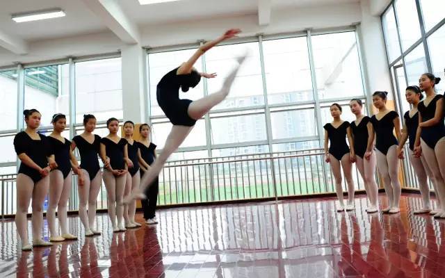 成都冷知识老字号,成都历史最悠久的学校