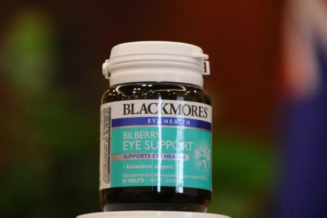 请别在开车时使用手机 (温馨提示开车不要玩手机安全第一)