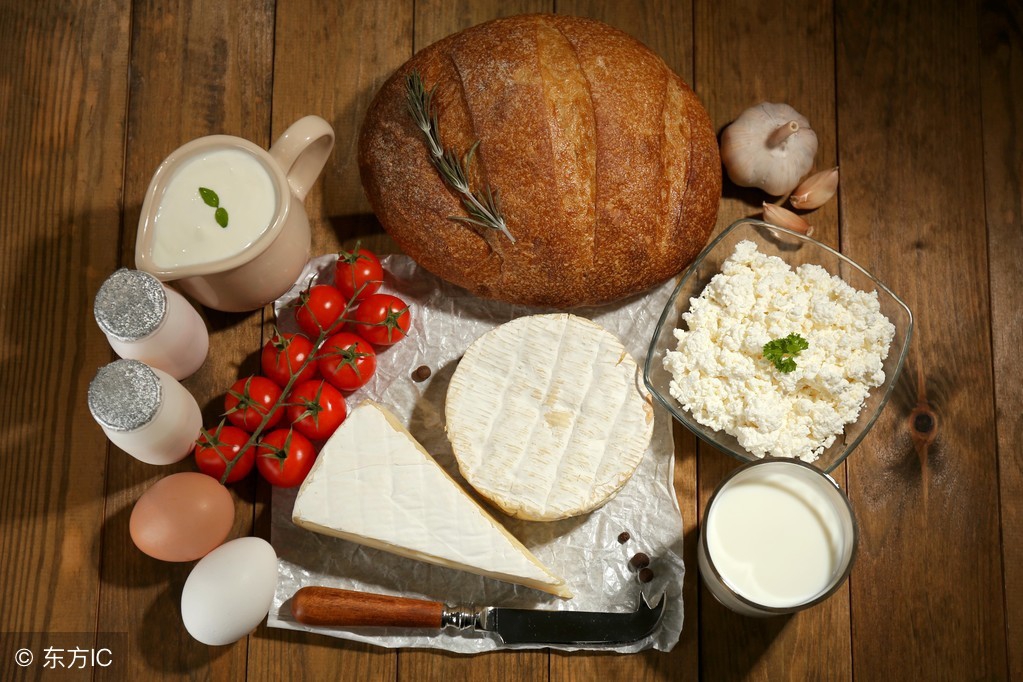 尿酸619喝水能降下来吗,尿酸不吃药只喝水多久可以降下来