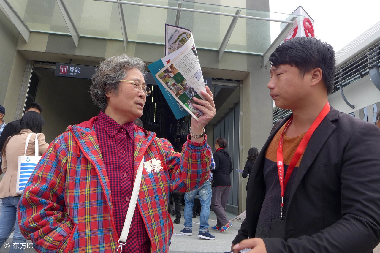 前辈的心酸：毕业季来临，这么多年的学生会主席，还不如两个证！