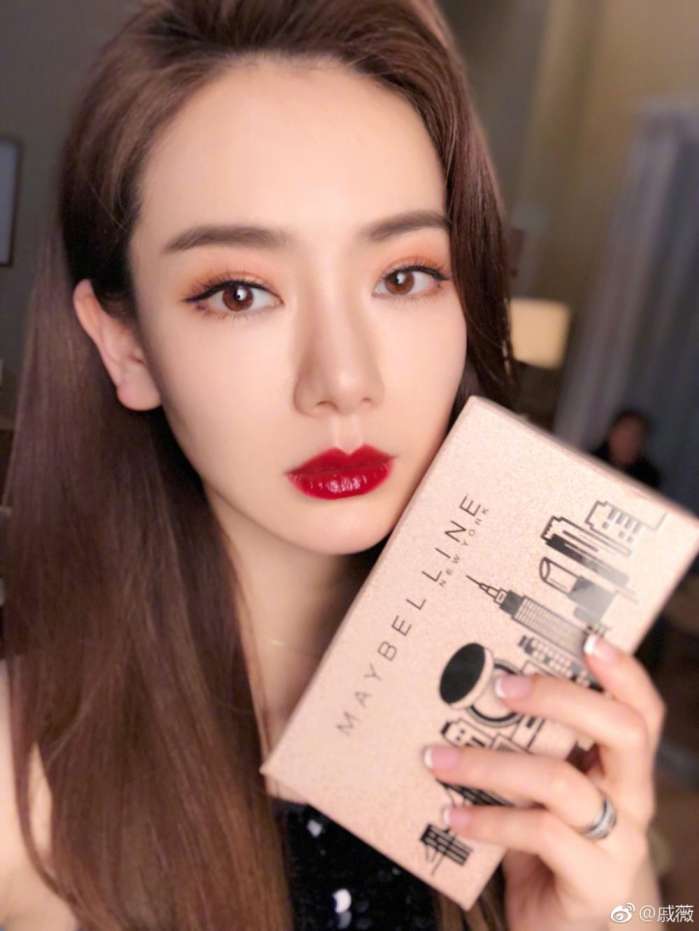 明星跨界美妆,明星转型美妆博主