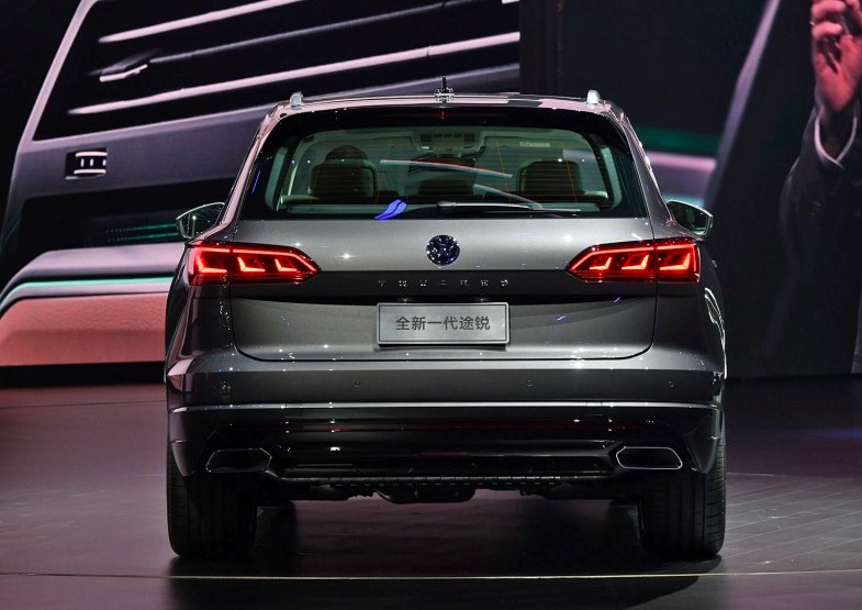 保时捷卡宴减重,新款卡宴和新款途锐