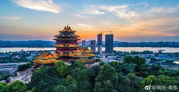 涓嶈缇℃厱鍑哄幓鏃呮父鐨勪汉,涓嶈缇℃厱鍑哄浗鏃呮父