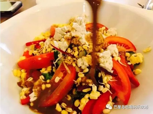 除了烤猪脏鸭餐，巴厘岛哪里还有其它美食？