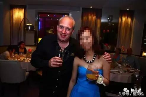 外国人当街*戏调**中国女孩遭路人群殴，混迹在中国的洋垃圾如此嚣张