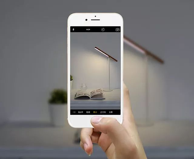 这才是护眼灯该有的样子,又高又大的护眼灯