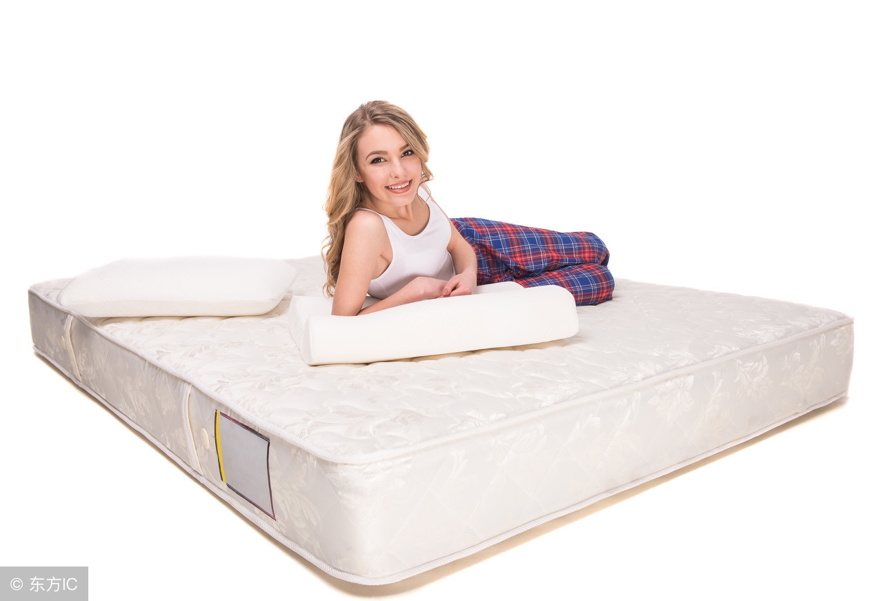 睡硬板床好还是软床好,睡硬板床对腰椎更好吗