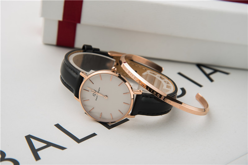 520情人节礼物送女朋友推荐视频,520礼物情人节浪漫彩妆礼盒