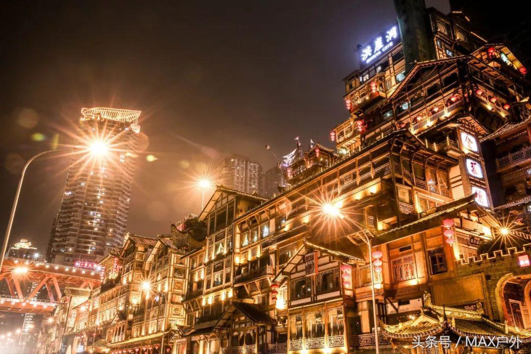 抖音上值得去的旅游景点,五色神湖景区