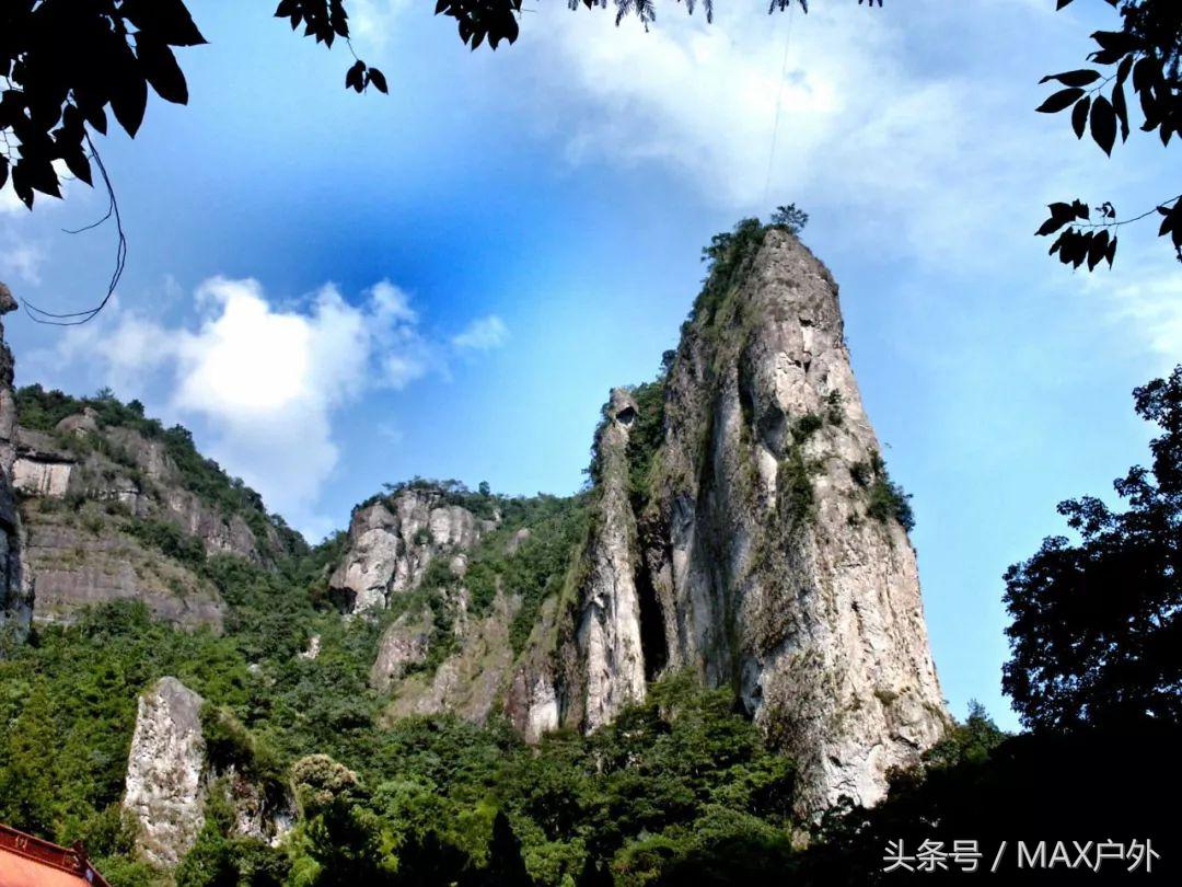 抖音上值得去的旅游景点,五色神湖景区