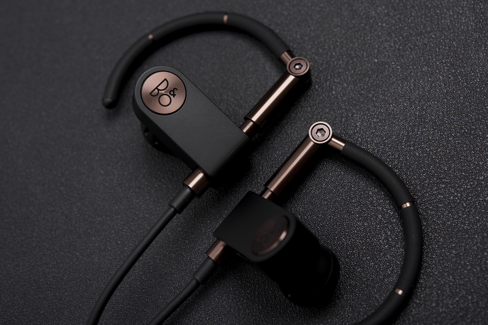 beoplay蓝牙耳机评测,beoplaya8蓝牙