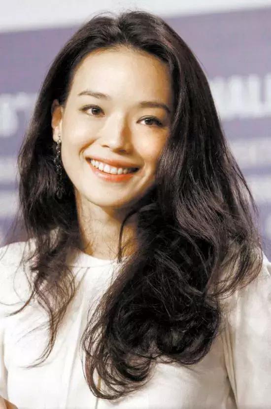 给范冰冰李宇春画同一种眉？画眉这事儿真不能copy