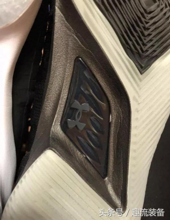 安德玛库里一代测评,安德玛库里推荐