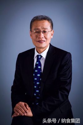 从地方乳企到全国四强！他是如何让君乐宝逆袭的？