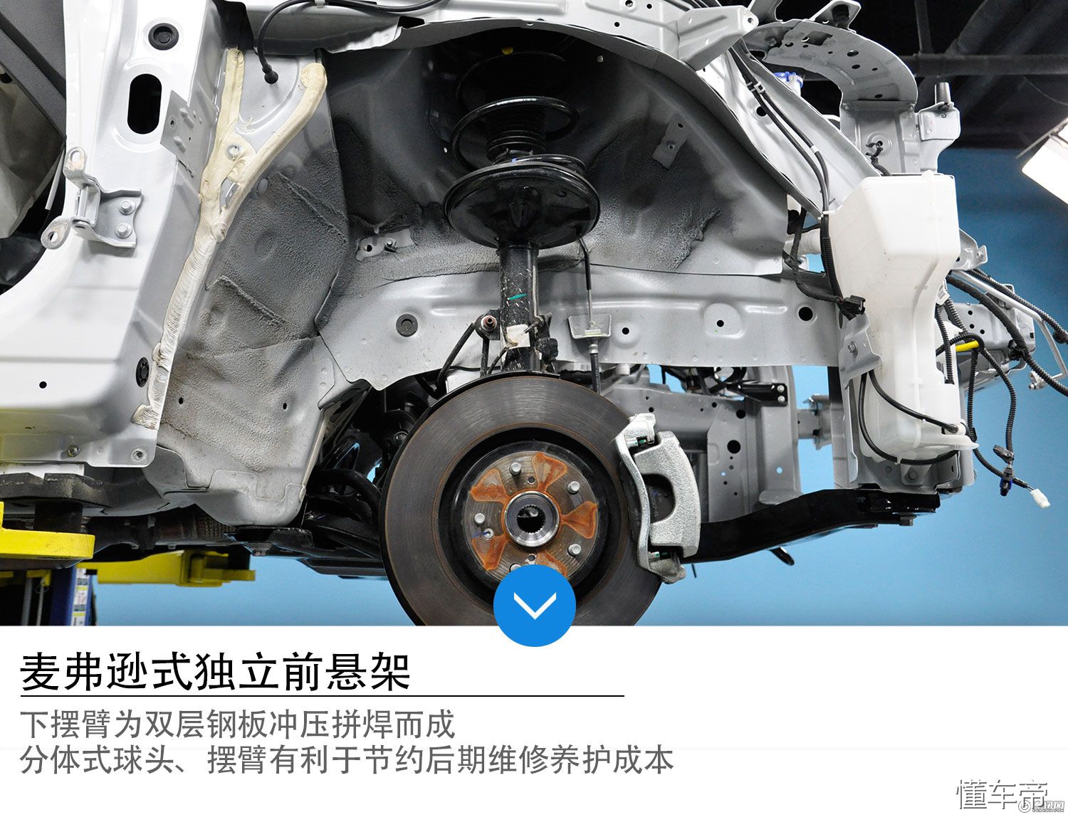 哈弗h2门板拆解视频,哈弗h2前雾灯罩拆解